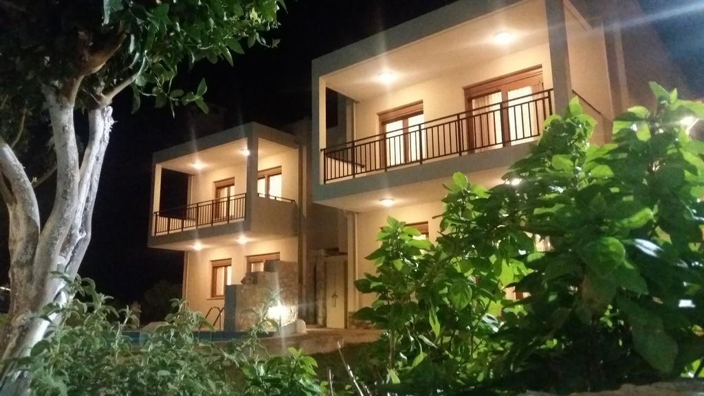 Petrochori Aparthotel ภายนอก รูปภาพ