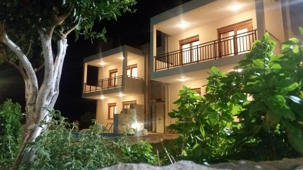 Petrochori Aparthotel ภายนอก รูปภาพ