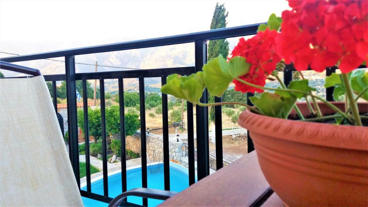 Petrochori Aparthotel ภายนอก รูปภาพ